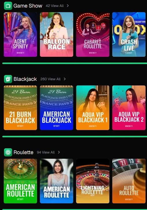Live dealer aan blackjack tafel in HD studio